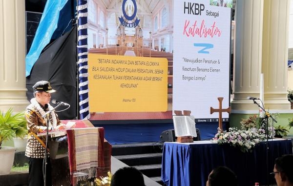 Hadiri Ibadah Syukuran Awal Tahun HKBP, Pj Gubernur Sumut Ajak Sukseskan Pemilu 2024